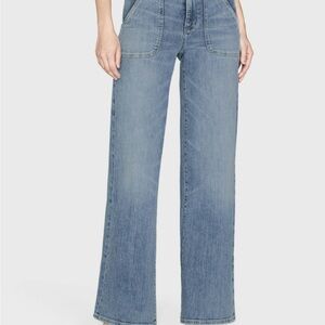 Frame Denim Modern Pocket Jean
in Carpenter